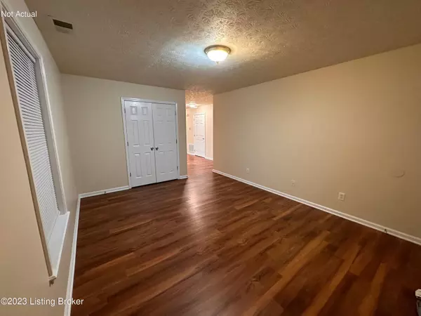 Shepherdsville, KY 40165,335 Seventh Ave