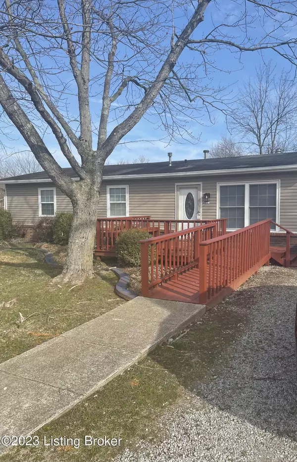 6103 Mayna Rd, Louisville, KY 40258