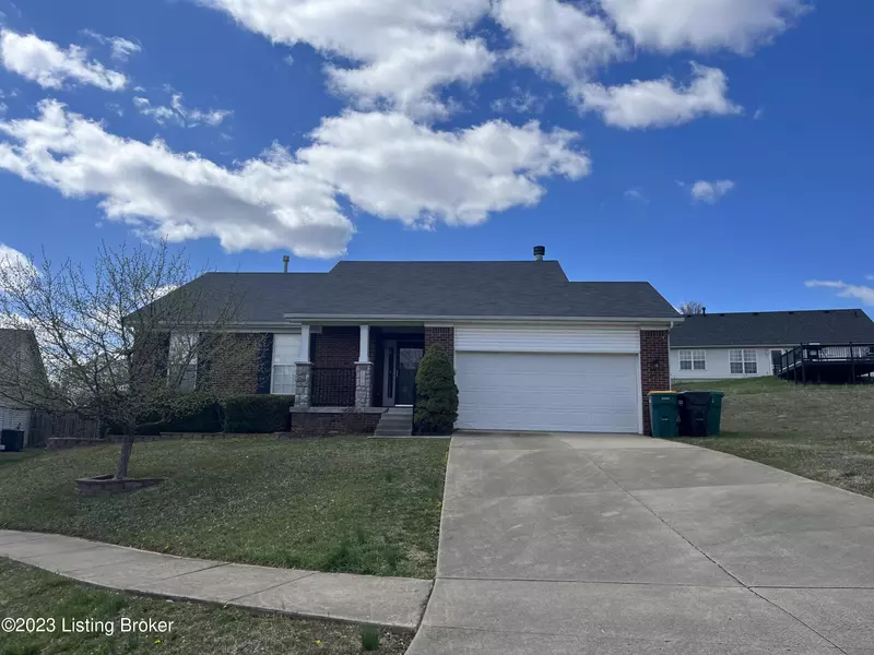 12610 Sanderstead TRCE, Louisville, KY 40245