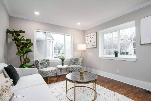 Louisville, KY 40207,3303 Grandview Ave