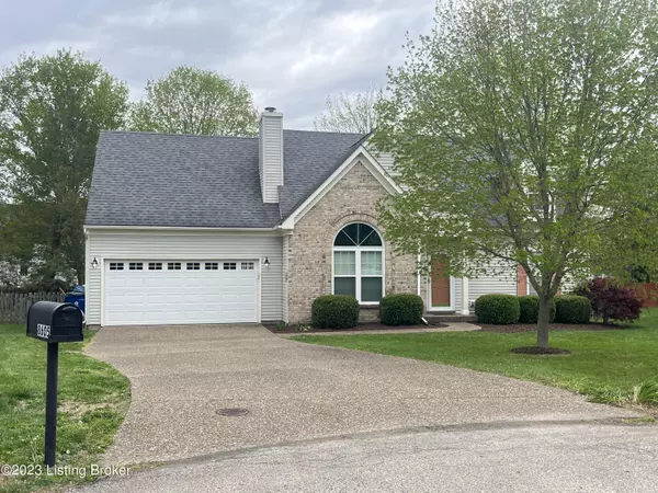 8605 Raintree Cir, Pewee Valley, KY 40056