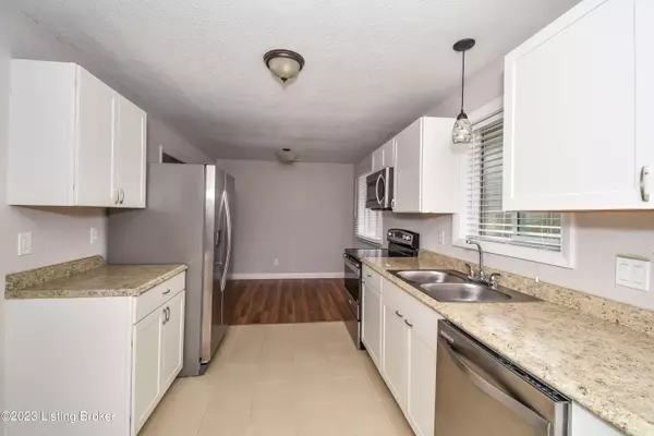 Indianapolis, IN 46227,2418 Stover Ave