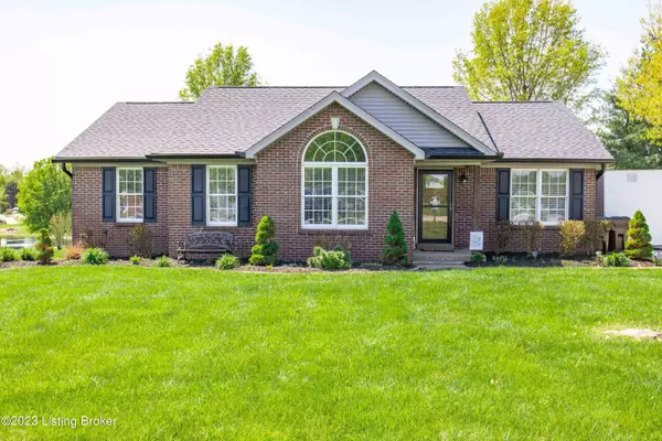 16 Shelby Dr, Taylorsville, KY 40071