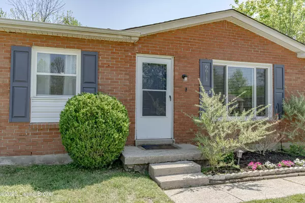 Louisville, KY 40258,6611 Stana Dr