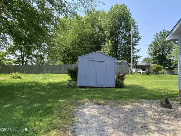 Hardinsburg, KY 40143,123 Picnic Ln