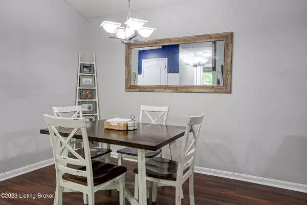 Louisville, KY 40272,9100 Hawthorne Pointe Dr #202