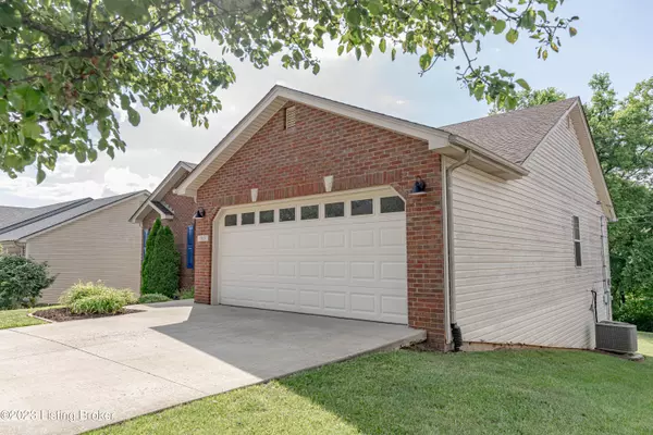 Frankfort, KY 40601,313 Forest Ridge Dr