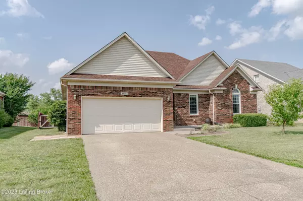 6617 Sun Ray Dr, Louisville, KY 40272