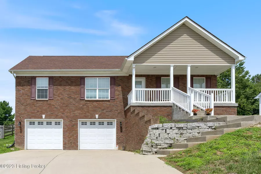 99 Mockingbird Dr, Taylorsville, KY 40071