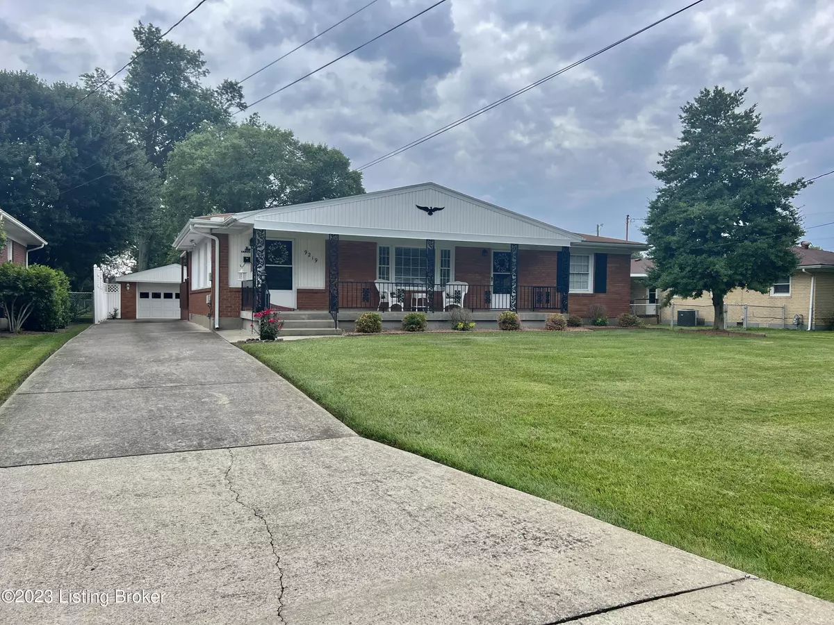 Louisville, KY 40272,9219 Ponder Ln