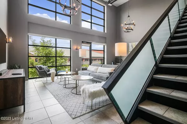 400 E Main St #302,  Louisville,  KY 40202