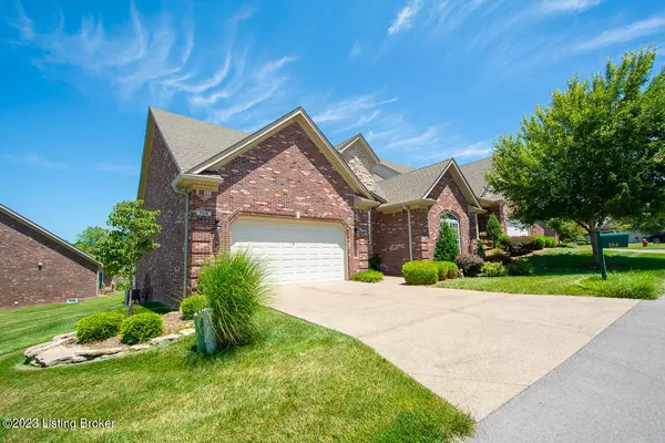 Louisville, KY 40245,154 Whispering Pines Cir