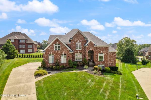 2805 Woodcrest Ct, Prospect, KY 40059