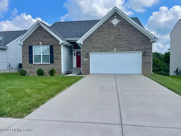 Louisville, KY 40245,2105 Meadows Edge Ln