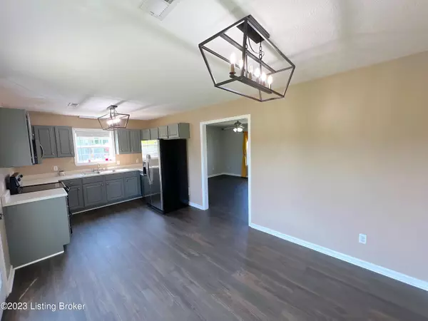 Rineyville, KY 40162,8044 Rineyville Rd