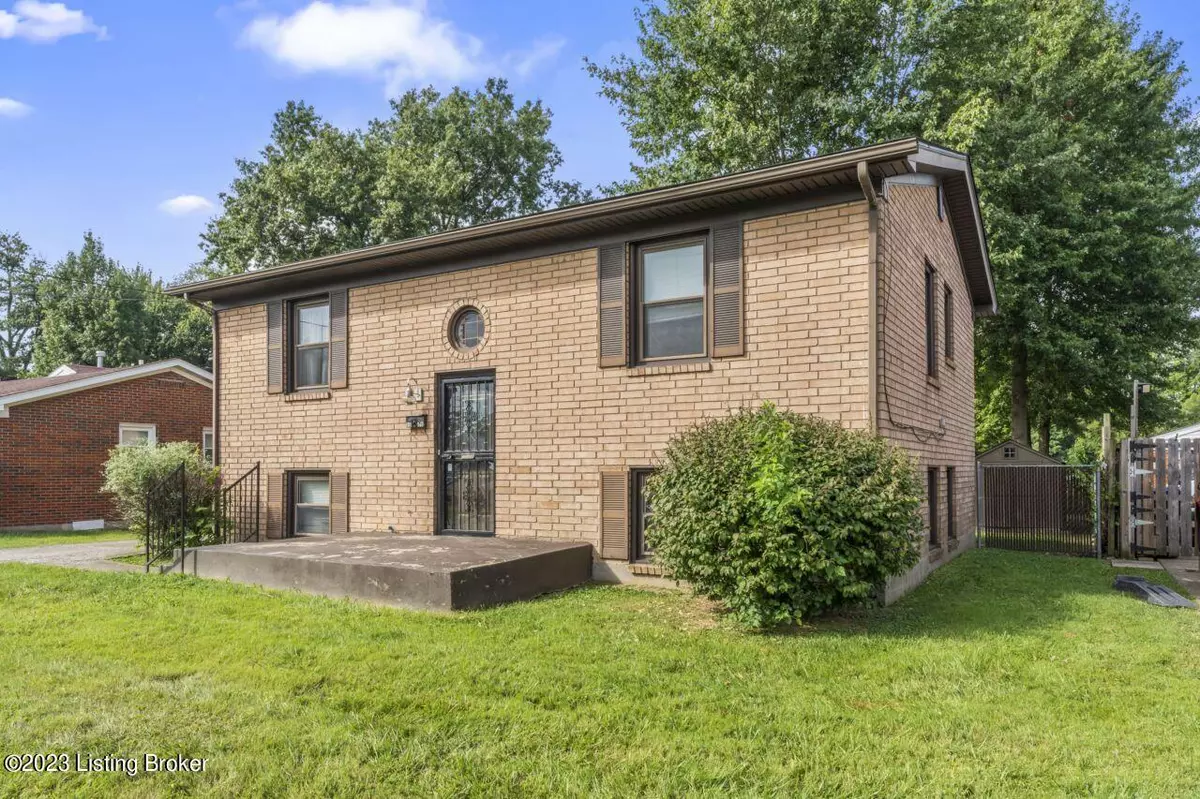 Louisville, KY 40219,6008 Robinhood Ln