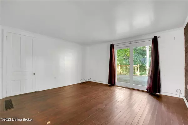 Westport, KY 40077,2801 Eighteen Mile Creek Rd