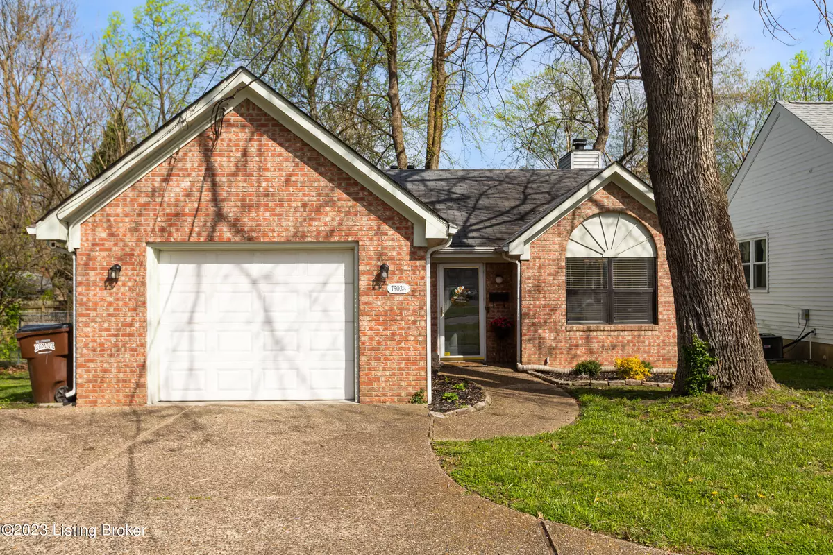Louisville, KY 40222,7603 1/2 New La Grange Rd