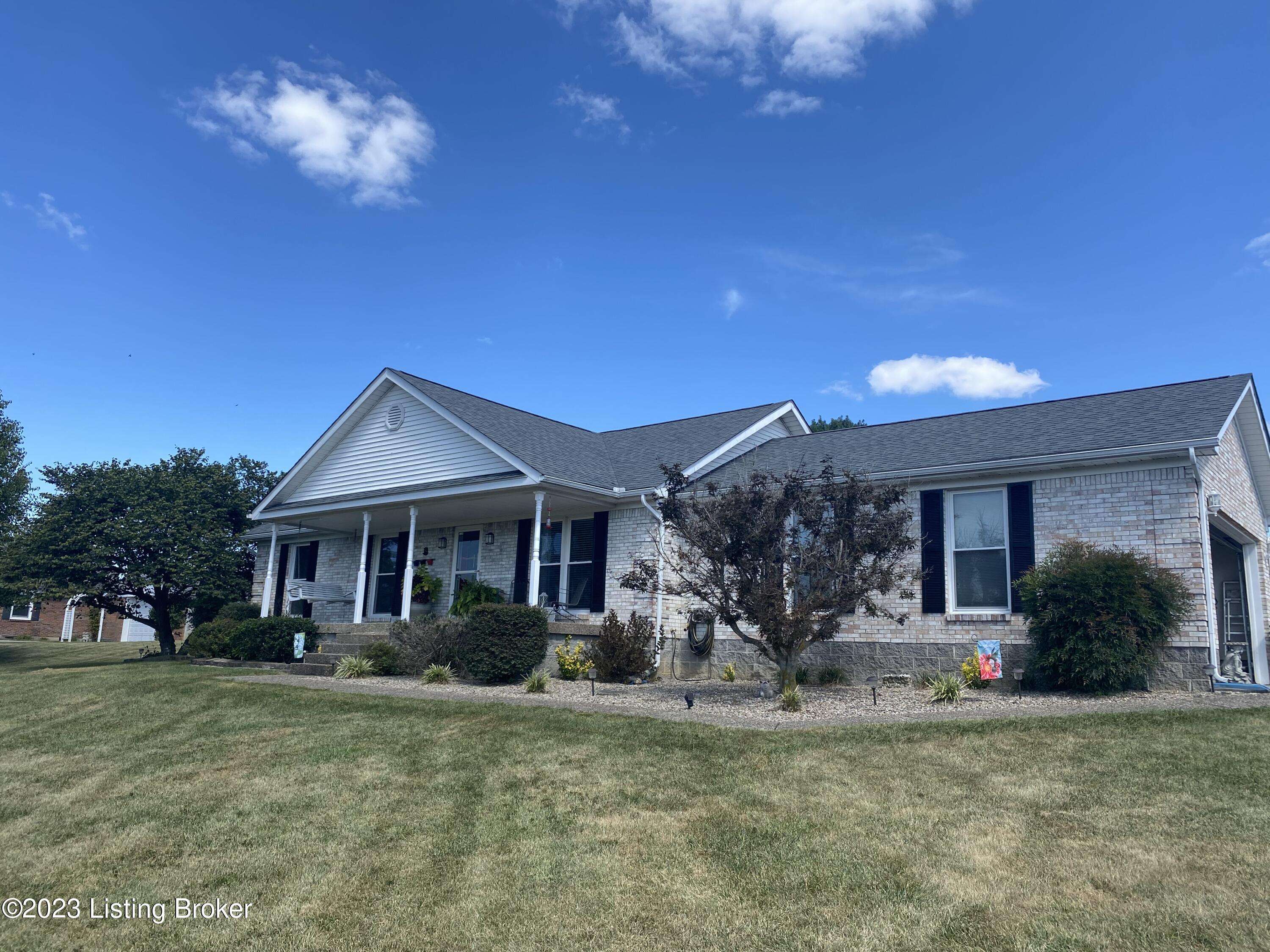Fisherville, KY 40023,524 Wilsonville Rd
