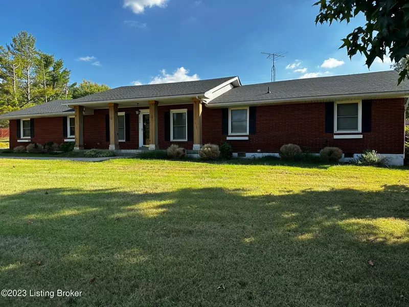 606 Valley TER, Irvington, KY 40146