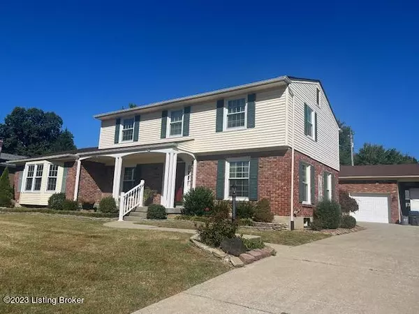 Louisville, KY 40272,3717 Whitehall Ct