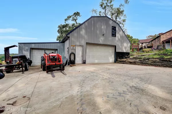 Coxs Creek, KY 40013,330 Preakness Dr