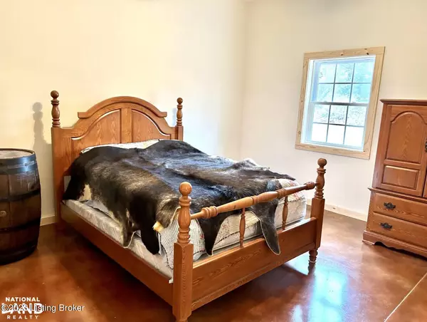 Beaver Dam, KY 42320,1287 Sandefur Crossing Rd