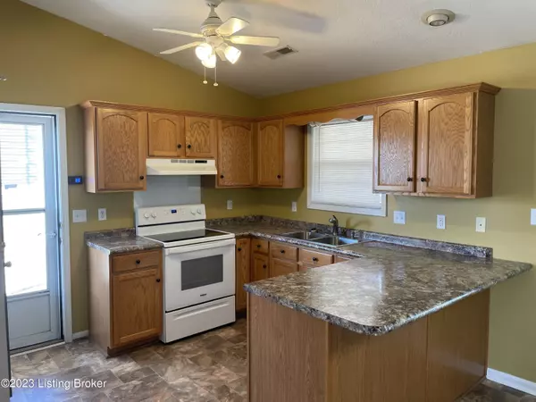 Leitchfield, KY 42754,1629 Lashley St