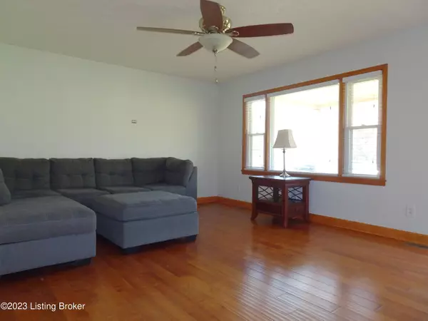 West Point, KY 40177,1744 Weavers Run Rd