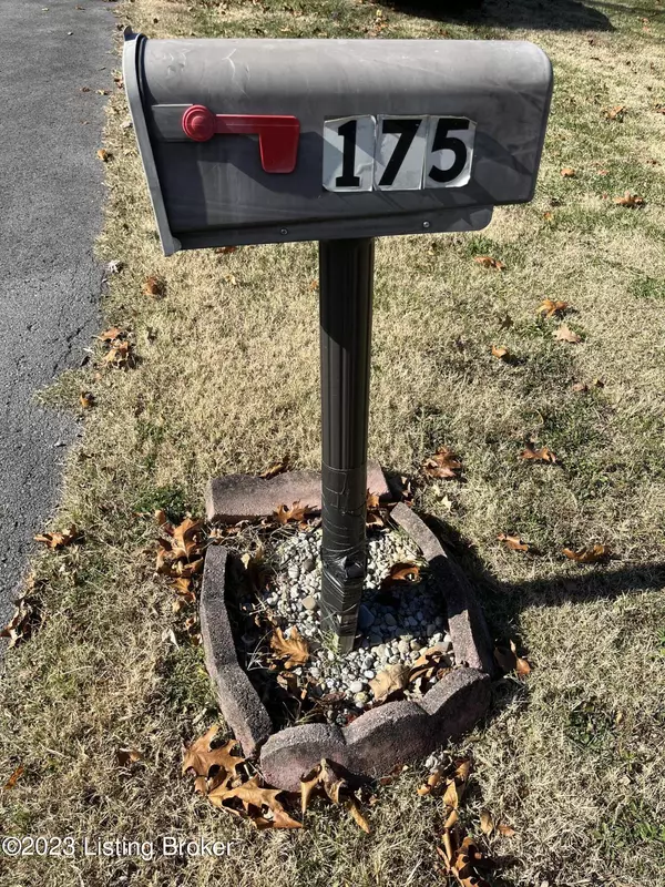 Scottsville, KY 42164,175 JACKSON Ave