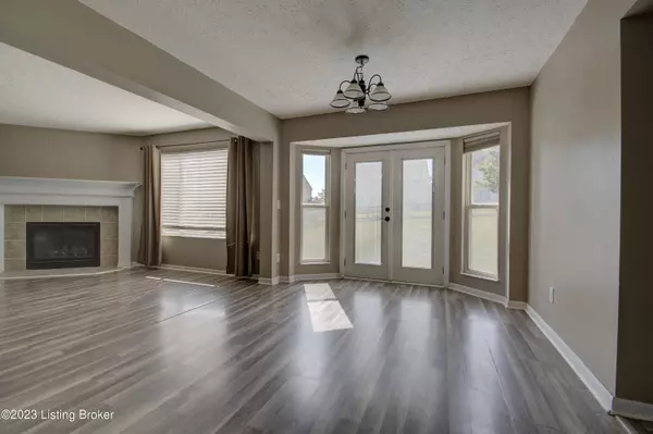 Florence, KY 41042,1733 Greatwood Dr