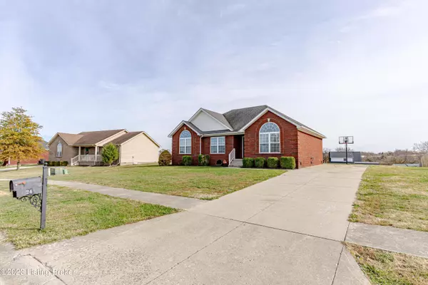 Taylorsville, KY 40071,24 Persimmon Dr