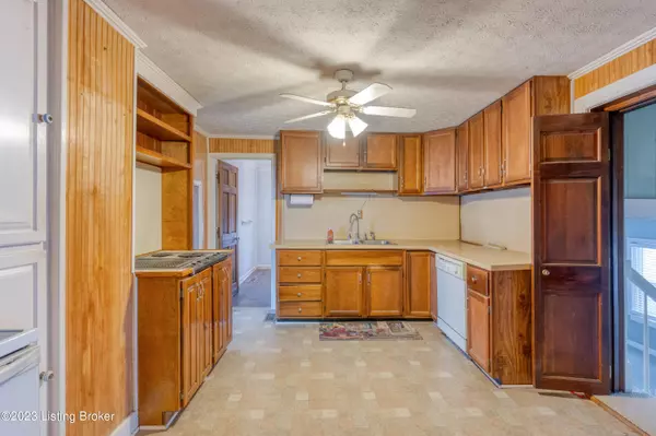 Crestwood, KY 40014,7301 Peyton Ave