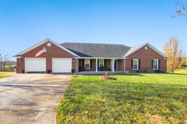 1233 Fairway Dr, Lawrenceburg, KY 40342