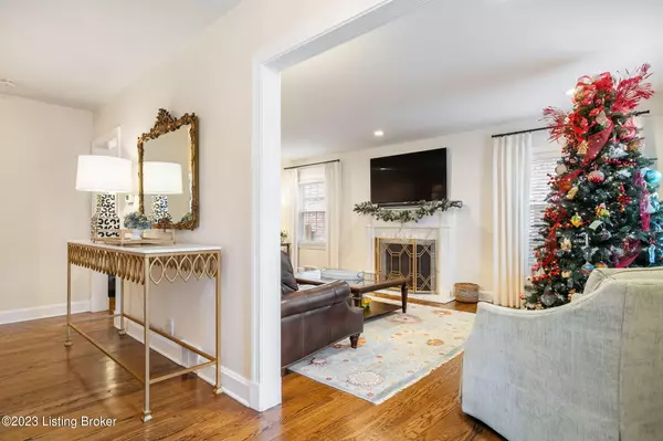 Louisville, KY 40207,404 Browns Ln