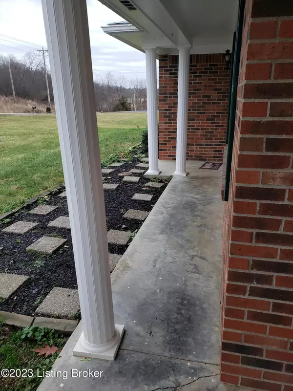 Coxs Creek, KY 40013,360 Fairfield Rd