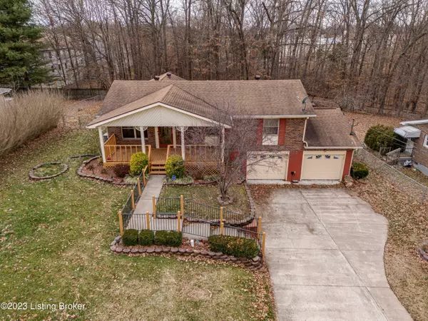 Radcliff, KY 40160,220 Kentucky Cir