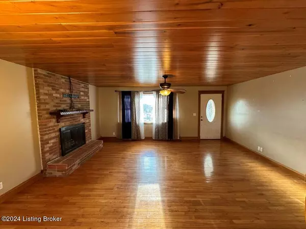 Vanceburg, KY 41179,684 Pine Valley Rd