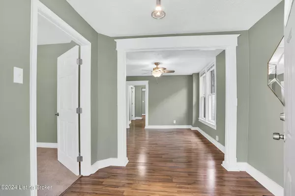 Louisville, KY 40212,216 N 38th St