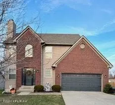 919 Woodland Ridge Cir, La Grange, KY 40031