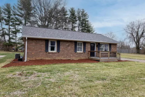 119 Hoffman Ln, La Grange, KY 40031