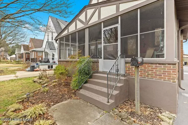 Louisville, KY 40217,2542 Ridgewood Ave