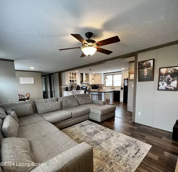 Cornith, KY 41010,1759 Stringtown Rd