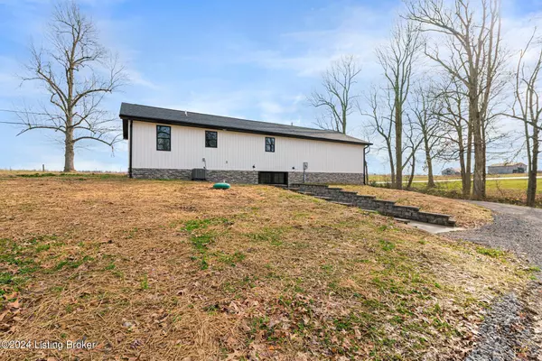 Clarkson, KY 42726,6673 Peonia Rd