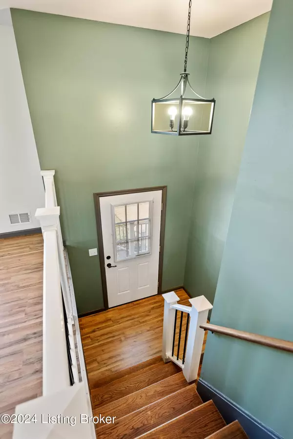 Louisville, KY 40241,4511 Shenandoah Dr