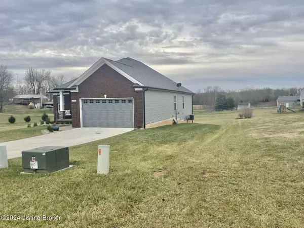 Cecilia, KY 42724,38 Habersham Dr