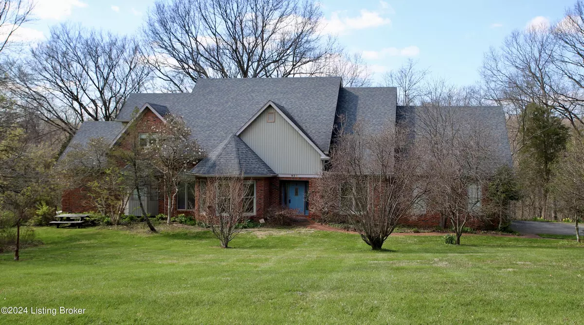 Shepherdsville, KY 40165,954 W Laurel River Rd