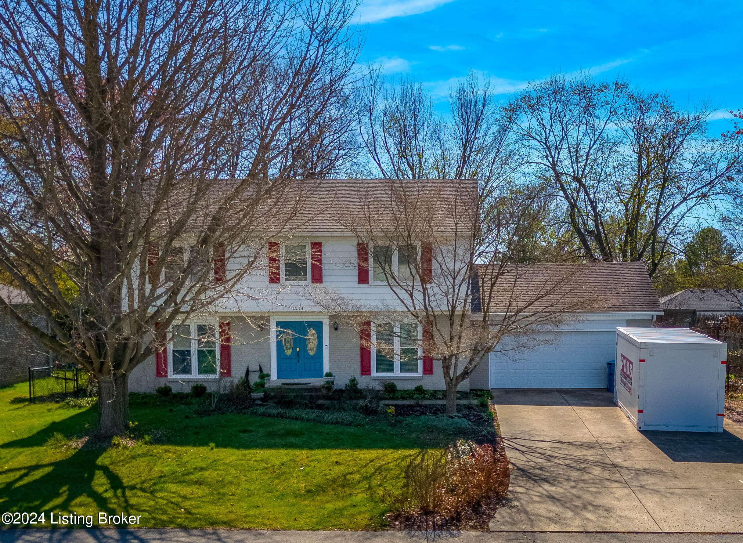 Goshen, KY 40026,12114 Briargate Ln