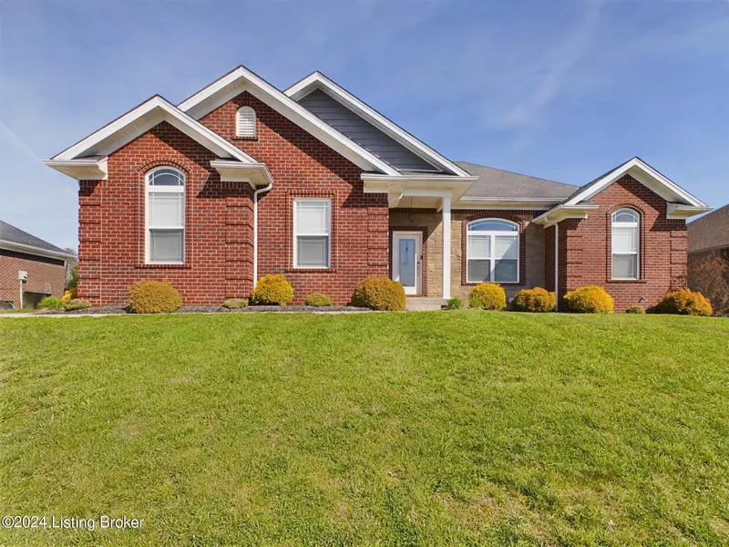 1071 Heritage WAY, Greenville, IN 47124