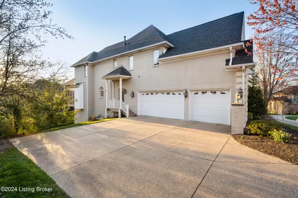 Louisville, KY 40245,19014 Long Grove WAY